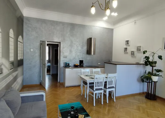 Novo Mundo وارسو