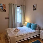 Novo Mundo Lägenhet *