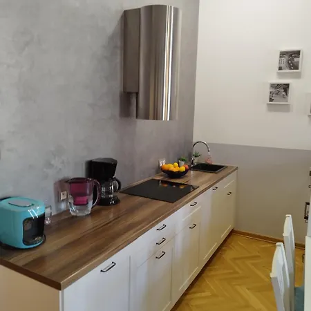 Novo Mundo * Warszawa